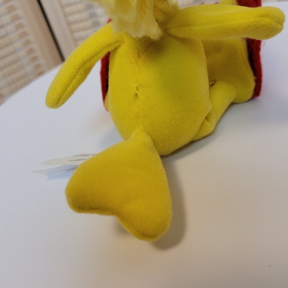 Peanuts Woodstock plush wearing heart sandals - Picture 4 of 10